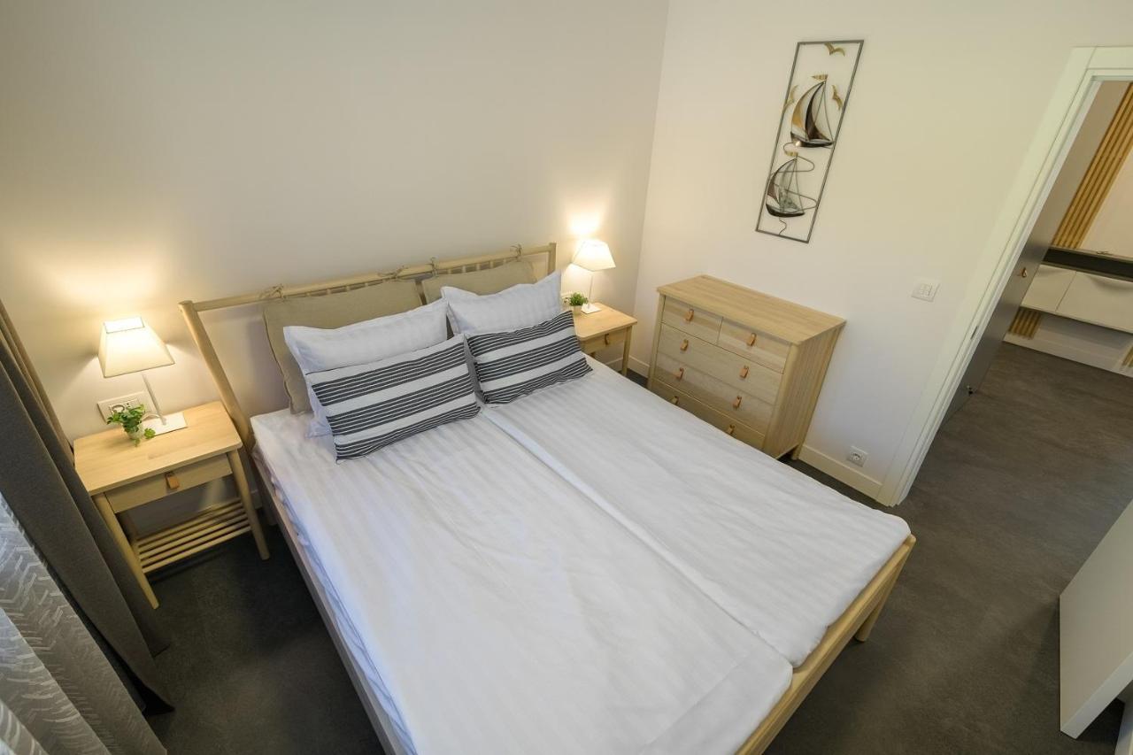 Freddo Apartment - Coral Residence Complex With Parking & Pool Varna Luaran gambar